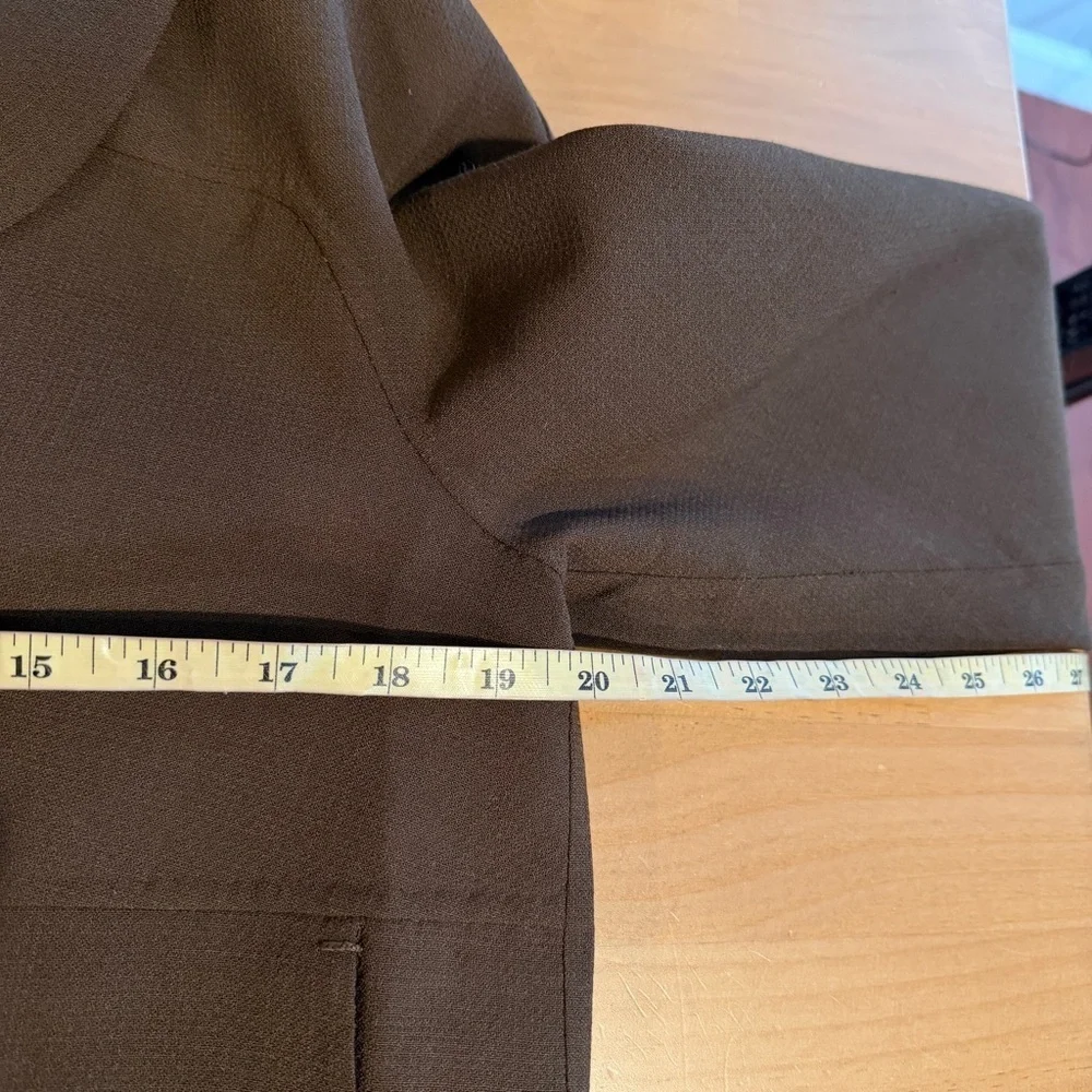 Leon Max Womens Cropped Boxy Blazer Academia Quiet Luxury MEDIUM Chocolate Brown